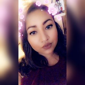 Meet your Posher, Karla